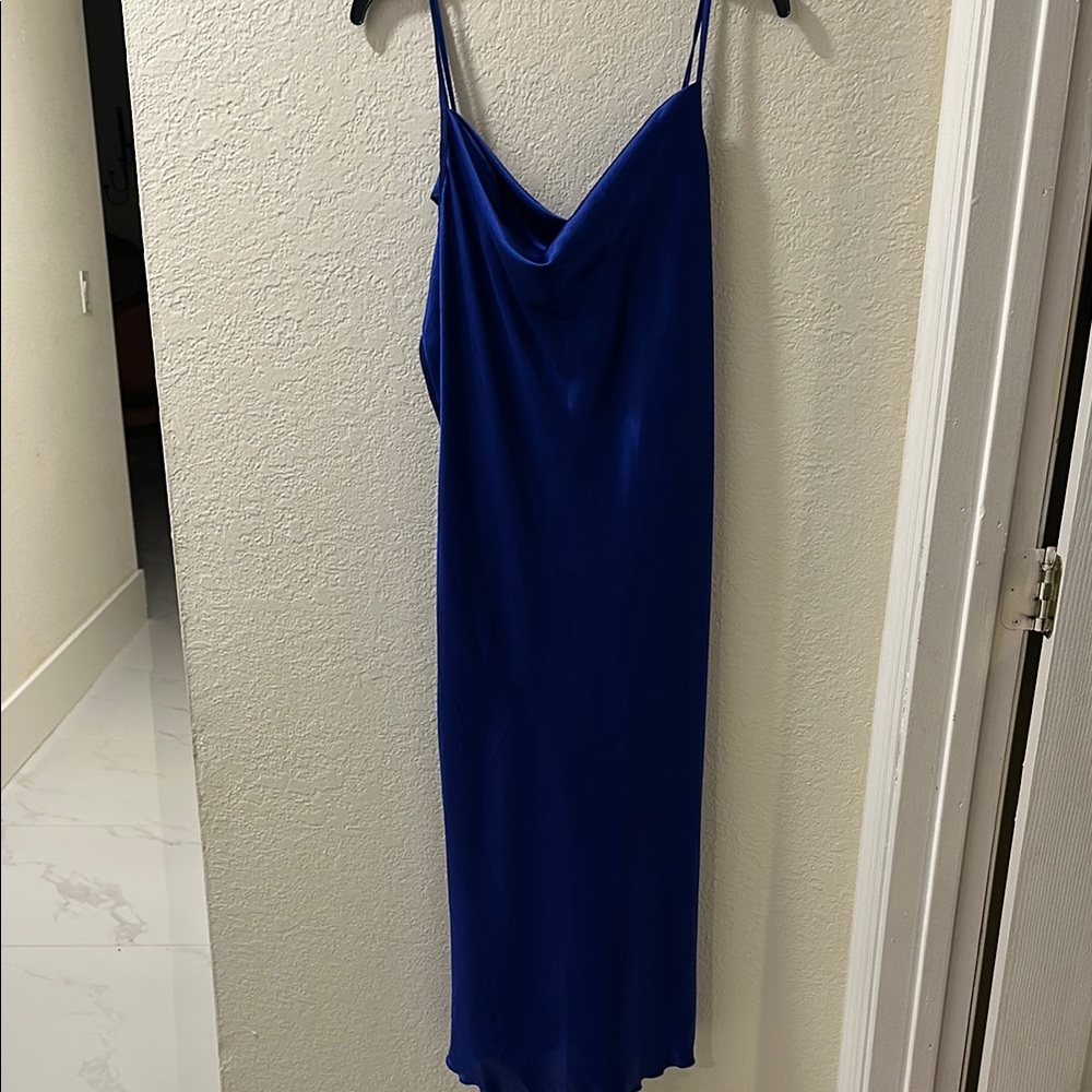 Elegant Blue Spaghetti Strap Dress